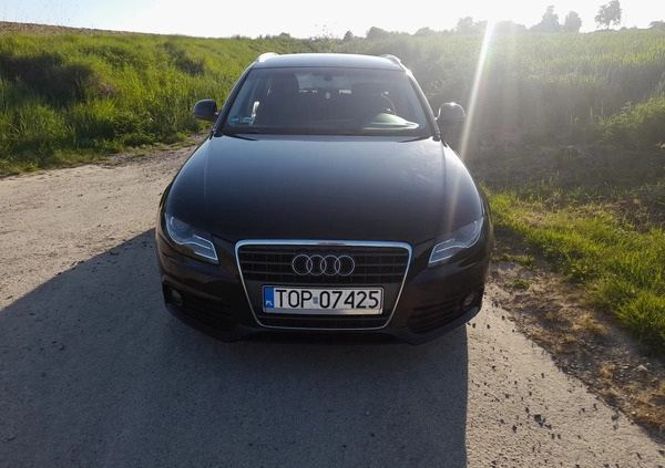 Audi A4 cena 25900 przebieg: 328000, rok produkcji 2008 z Opatów małe 232